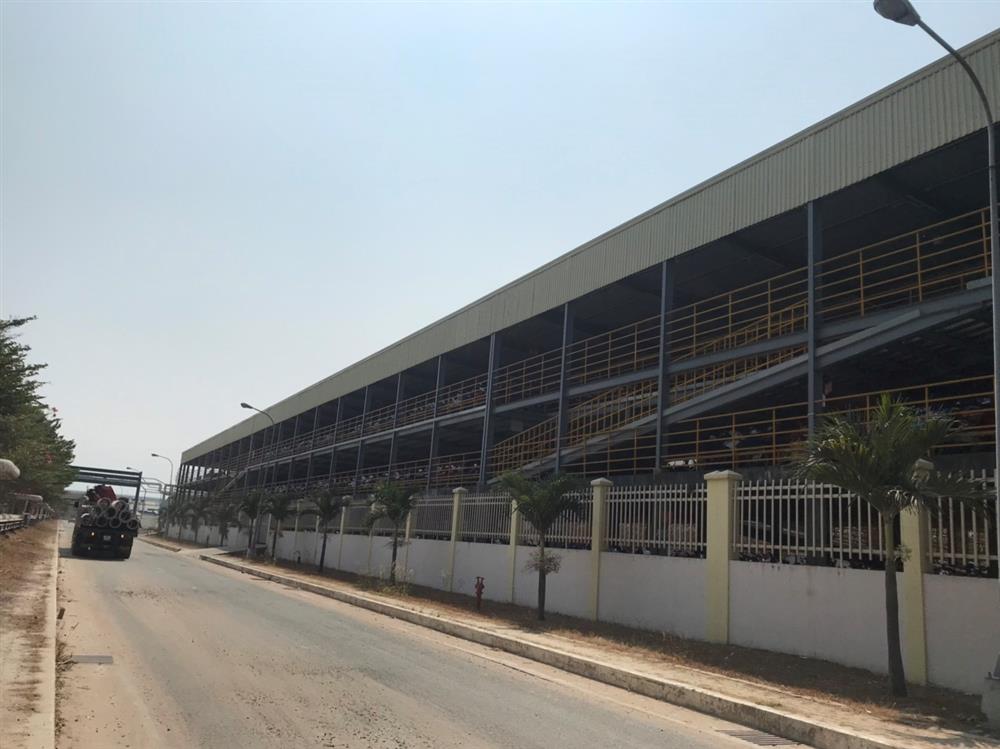 nhà xe nâng tầng